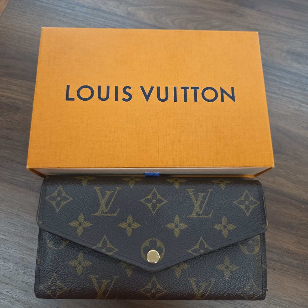 Louis Vuitton wallet
